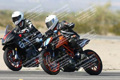 media/Dec-01-2025-Moto Forza (Mon) [[2daa91e15f]]/3-Beginner Group/Session 3 (Turn 3)/